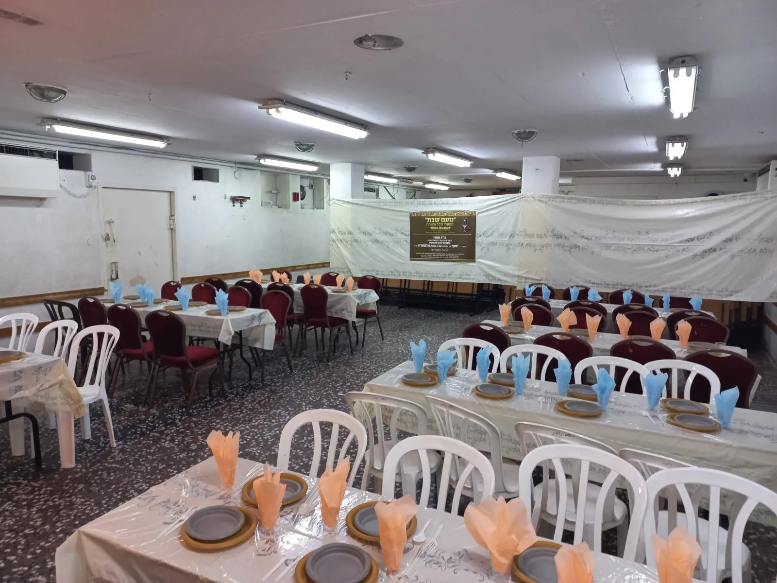 חלוקת כרטיסי מזון נטענים לנזקקים - עמותת נועם שבת